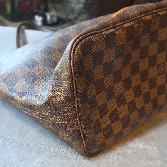 Neverfull Louis Vuitton Brown Damier MM Tote with Dust Bag! - Picture 8 of 14